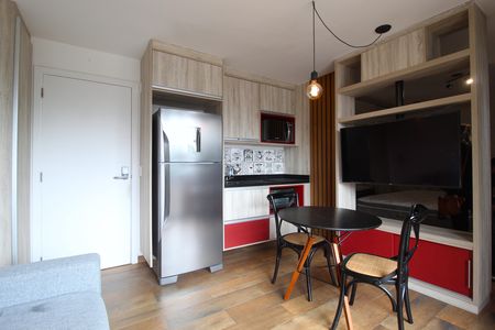 Sala/Cozinha de apartamento para alugar com 1 quarto, 33m² em Itaim Bibi, São Paulo