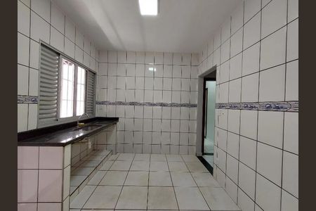 Cozinha de casa para alugar com 4 quartos, 180m² em Umuarama, Uberlândia