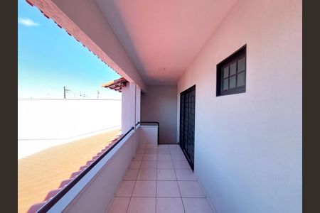 Casa para alugar com 180m², 4 quartos e 3 vagas