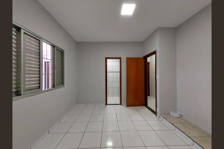 Casa para alugar com 180m², 4 quartos e 3 vagas