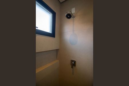 Casa de condomínio para alugar com 159m², 3 quartos e 4 vagas Casa de condomínio para alugar com 159m², 3 quartos e 4 vagasBanheiro da Suíte 1