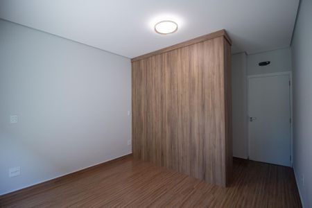 Casa de condomínio para alugar com 159m², 3 quartos e 4 vagas Casa de condomínio para alugar com 159m², 3 quartos e 4 vagasSuite 1