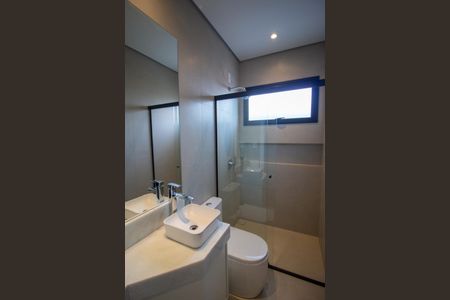 Casa de condomínio para alugar com 159m², 3 quartos e 4 vagas Casa de condomínio para alugar com 159m², 3 quartos e 4 vagasBanheiro da Suíte 3