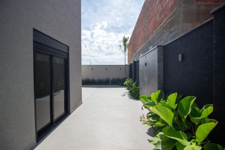 Casa de condomínio para alugar com 159m², 3 quartos e 4 vagas Casa de condomínio para alugar com 159m², 3 quartos e 4 vagasÁrea externa