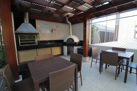 Apartamento para alugar com 70m², 2 quartos e 1 vagaÁrea comum - Churrasqueira