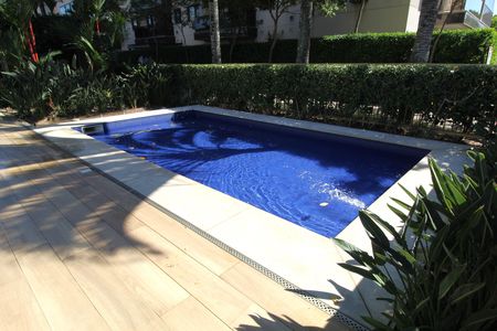 Apartamento para alugar com 70m², 2 quartos e 1 vagaÁrea comum - Piscina