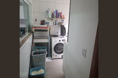 Casa à venda com 123m², 3 quartos e 2 vagas Casa à venda com 123m², 3 quartos e 2 vagasÁrea de Serviço