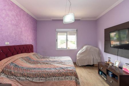 Casa à venda com 725m², 4 quartos e 6 vagas Casa à venda com 725m², 4 quartos e 6 vagasQuarto Suíte 3