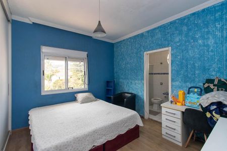 Casa à venda com 725m², 4 quartos e 6 vagas Casa à venda com 725m², 4 quartos e 6 vagasQuarto Suíte 2