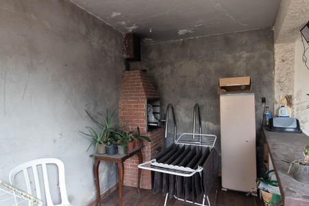 Casa à venda com 725m², 4 quartos e 6 vagas Casa à venda com 725m², 4 quartos e 6 vagasChurrasqueira