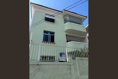 Apartamento à venda com 70m², 2 quartos e sem vaga Apartamento à venda com 70m², 2 quartos e sem vagaFachada