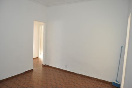 Apartamento à venda com 70m², 2 quartos e sem vagaSala