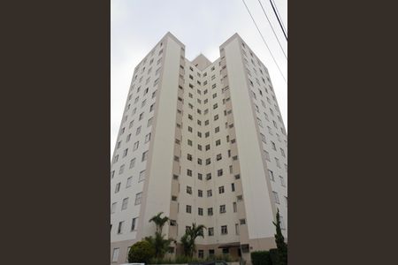 Apartamento à venda com 49m², 2 quartos e 1 vaga Apartamento à venda com 49m², 2 quartos e 1 vagaFachada