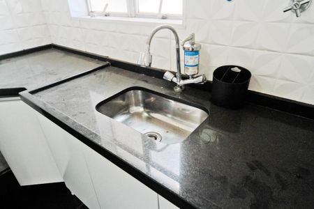 Apartamento à venda com 49m², 2 quartos e 1 vaga Apartamento à venda com 49m², 2 quartos e 1 vagaCozinha