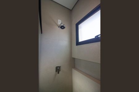 Casa de condomínio para alugar com 159m², 3 quartos e 4 vagas Casa de condomínio para alugar com 159m², 3 quartos e 4 vagasBanheiro da Suite 1
