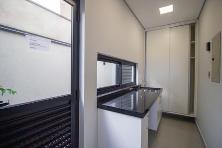Casa de condomínio para alugar com 159m², 3 quartos e 4 vagas Casa de condomínio para alugar com 159m², 3 quartos e 4 vagasÁrea de Serviço
