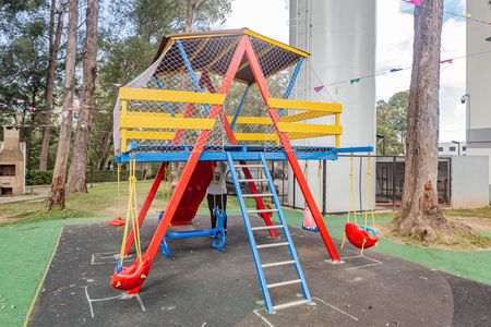 Apartamento para alugar com 52m², 2 quartos e 1 vaga Apartamento para alugar com 52m², 2 quartos e 1 vagaÁrea comum - Playground