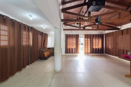 Apartamento à venda com 50m², 2 quartos e 1 vaga Apartamento à venda com 50m², 2 quartos e 1 vagaÁrea comum - Salão de festas