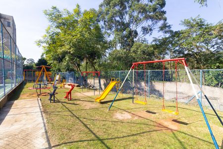 Apartamento à venda com 50m², 2 quartos e 1 vaga Apartamento à venda com 50m², 2 quartos e 1 vagaÁrea comum - Playground