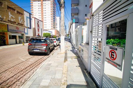 Apartamento para alugar com 36m², 1 quarto e 1 vaga Apartamento para alugar com 36m², 1 quarto e 1 vagaFachada