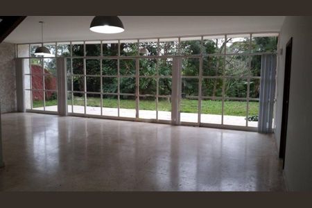 Foto 01 de casa à venda com 5 quartos, 1000m² em Fazenda Morumbi, São Paulo