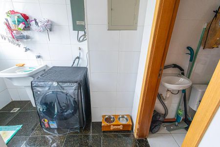 Apartamento à venda com 80m², 2 quartos e 2 vagas Apartamento à venda com 80m², 2 quartos e 2 vagasarea de serviço
