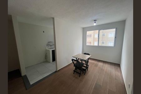 Apartamento à venda com 43m², 2 quartos e sem vaga Apartamento à venda com 43m², 2 quartos e sem vagaSala