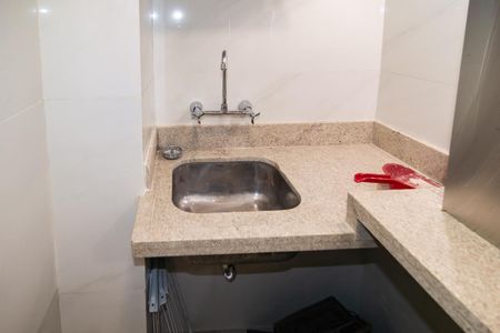 Apartamento para alugar com 140m², 2 quartos e 1 vaga Apartamento para alugar com 140m², 2 quartos e 1 vagaÁrea de Serviço