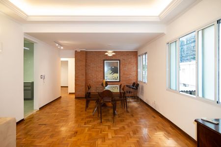 Apartamento para alugar com 140m², 2 quartos e 1 vaga Apartamento para alugar com 140m², 2 quartos e 1 vagaSala