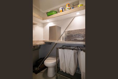 Apartamento para alugar com 140m², 2 quartos e 1 vaga Apartamento para alugar com 140m², 2 quartos e 1 vagaÁrea de Serviço