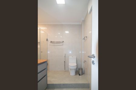 Apartamento para alugar com 140m², 2 quartos e 1 vaga Apartamento para alugar com 140m², 2 quartos e 1 vagaBanheiro Quarto Suíte 2