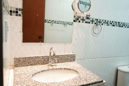 Casa para alugar com 50m², 2 quartos e 1 vagaBanheiro