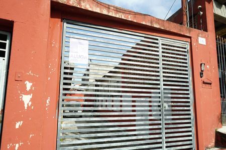 Casa para alugar com 50m², 2 quartos e 1 vagaFachada