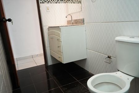 Casa para alugar com 50m², 2 quartos e 1 vagaBanheiro