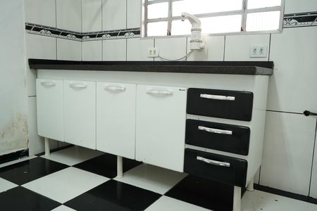 Casa para alugar com 50m², 2 quartos e 1 vagaCozinha