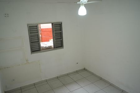 Casa para alugar com 50m², 2 quartos e 1 vagaQuarto 1