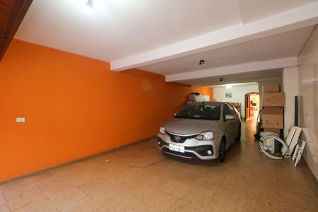 Casa para alugar com 263m², 3 quartos e 7 vagas Casa para alugar com 263m², 3 quartos e 7 vagasGaragem