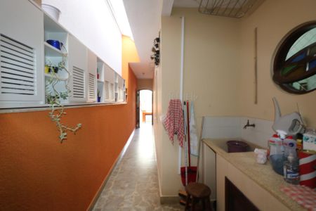 Casa para alugar com 263m², 3 quartos e 7 vagas Casa para alugar com 263m², 3 quartos e 7 vagasQuintal