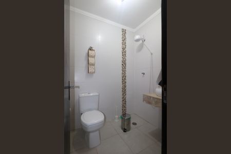 Casa para alugar com 263m², 3 quartos e 7 vagas Casa para alugar com 263m², 3 quartos e 7 vagasBanheiro da Área Gourmet