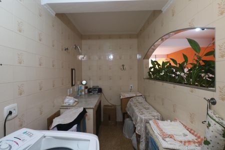 Casa para alugar com 263m², 3 quartos e 7 vagas Casa para alugar com 263m², 3 quartos e 7 vagasÁrea de Serviço