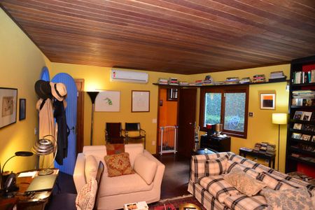 Casa à venda com 350m², 5 quartos e 3 vagasSala de Estar