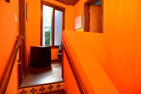 Casa à venda com 350m², 5 quartos e 3 vagasAcesso Segundo Piso