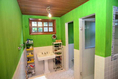 Casa à venda com 350m², 5 quartos e 3 vagasBanheiro Suíte