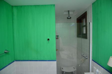 Casa à venda com 350m², 5 quartos e 3 vagasBanheiro Social 1