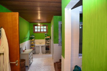 Casa à venda com 350m², 5 quartos e 3 vagasBanheiro Suíte