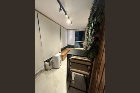 Apartamento à venda com 67m², 2 quartos e 1 vaga