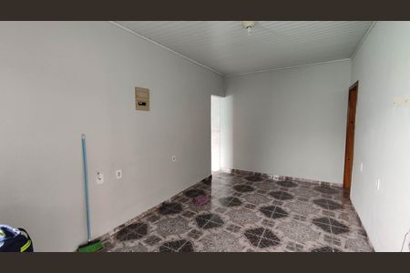 Sala de casa para alugar com 2 quartos, 150m² em Cidade Kemel, Poá