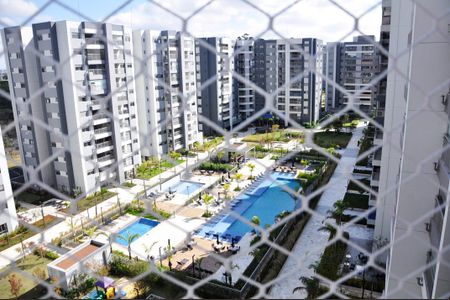 Apartamento para alugar com 69m², 2 quartos e 1 vagaDetalhe - Vista da Varanda da Sala e Sala de Jantar