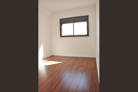 Apartamento para alugar com 69m², 2 quartos e 1 vagaDetalhe - Quarto 01 com Suíte e Closet