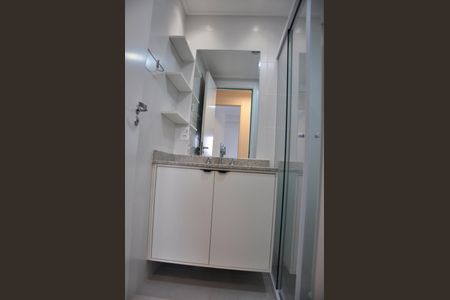 Apartamento para alugar com 69m², 2 quartos e 1 vagaDetalhe - Banheiro Social